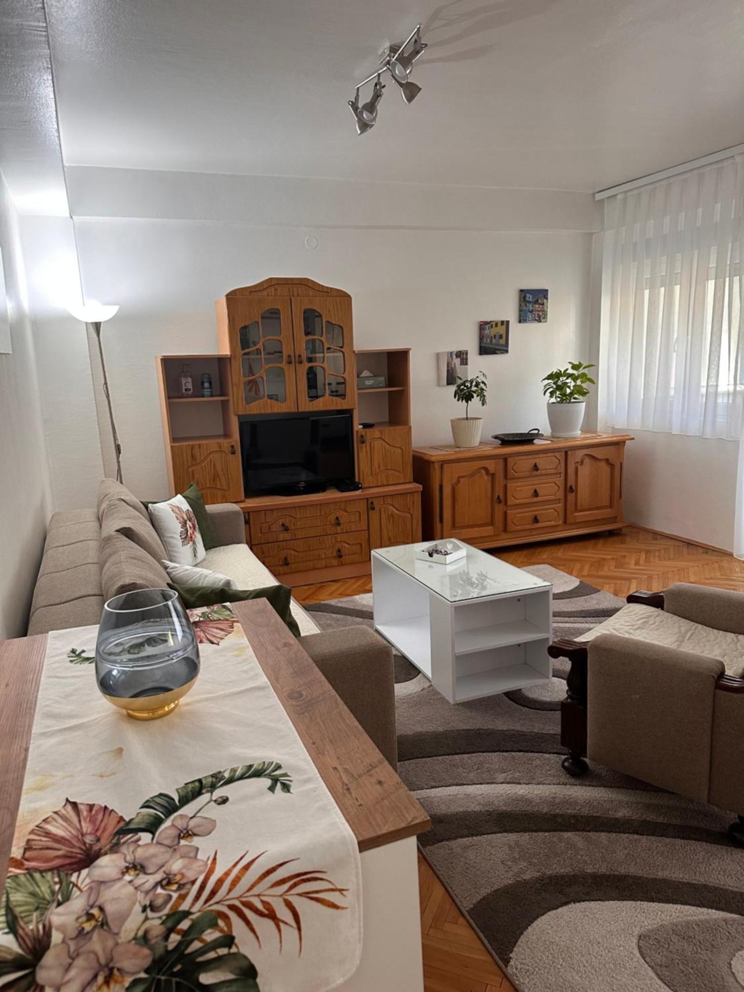 Viktor Apartment Kumanovo Exteriér fotografie
